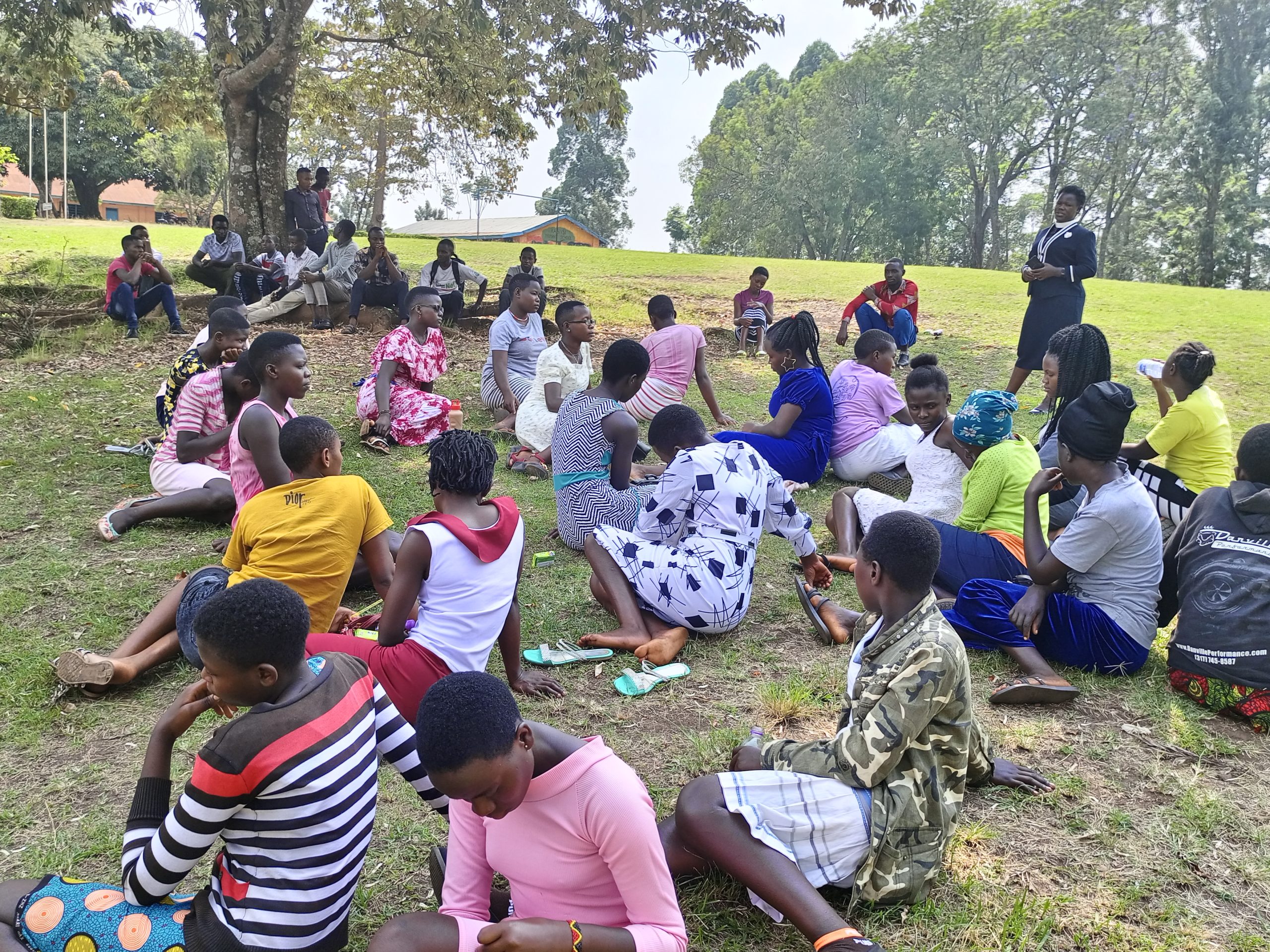 TEENAGE MOTHERS 8 Rev.Jane counselling the young mothers 1 1 scaled